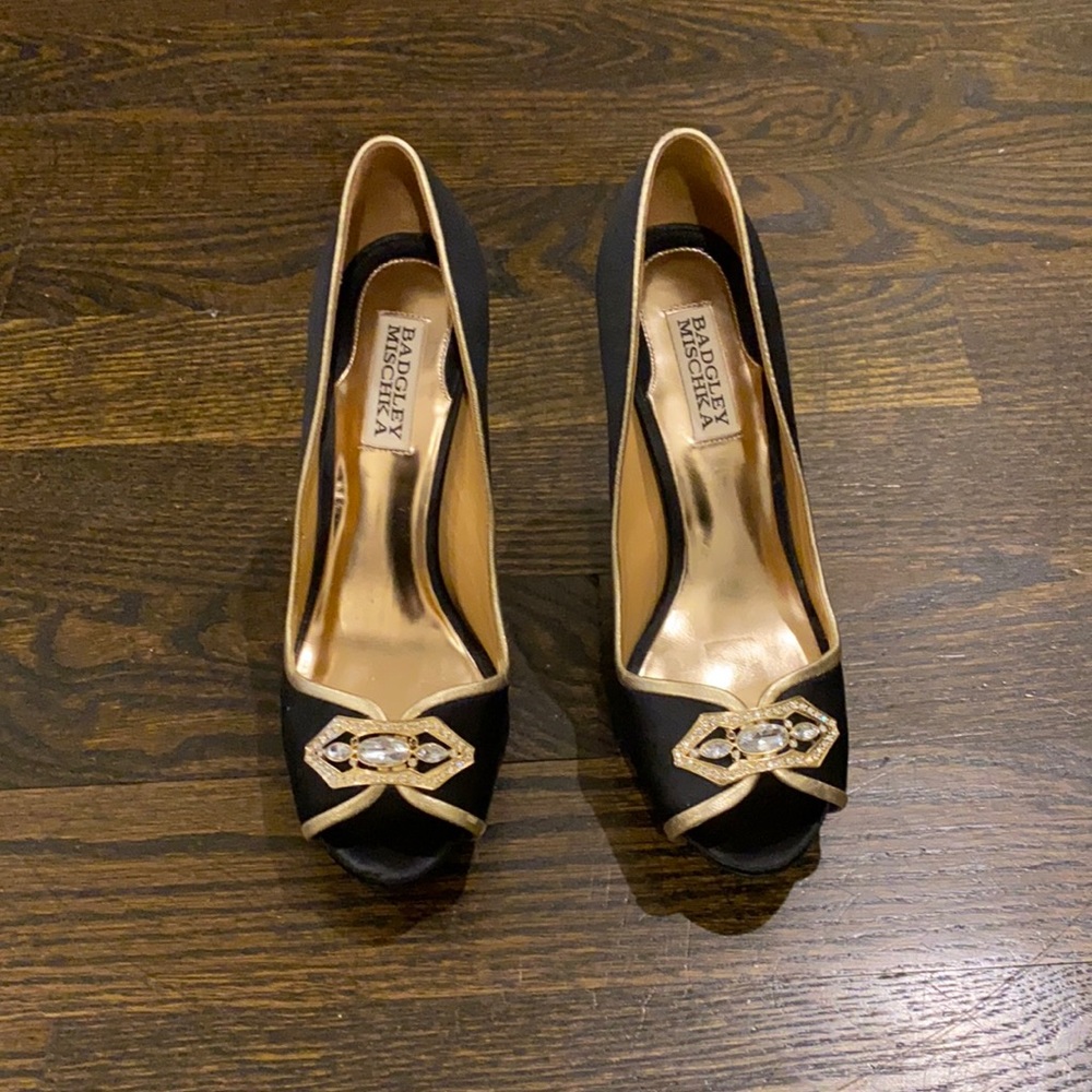 Badgley Mischka Black Heels